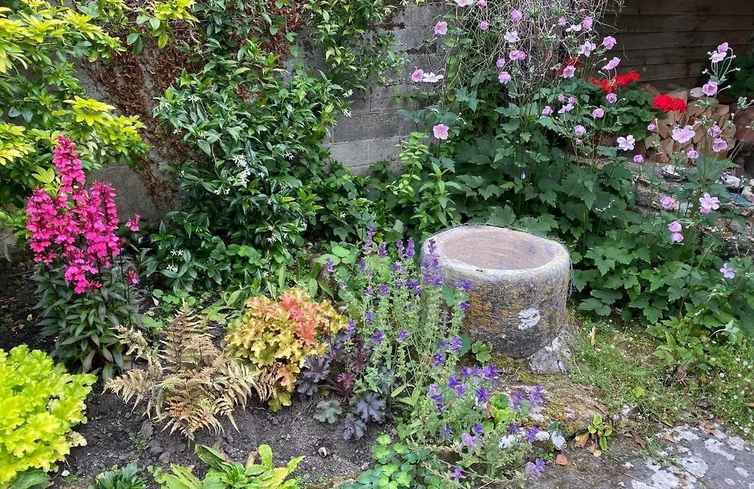 Herb Cottage-1
